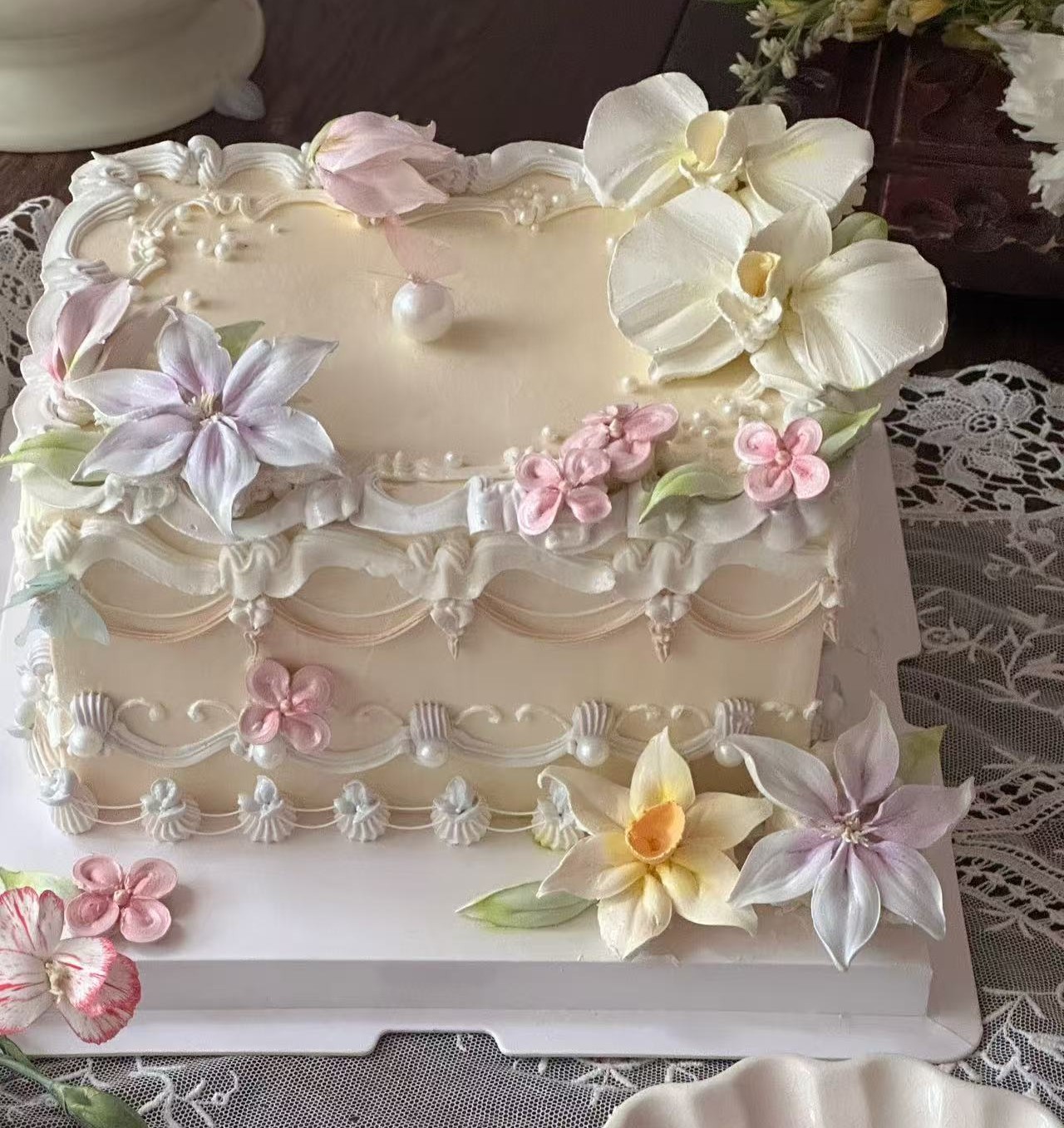 Ethereal Blossom Box Cake